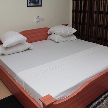 Nbangba Hotel Techiman Exteriér fotografie